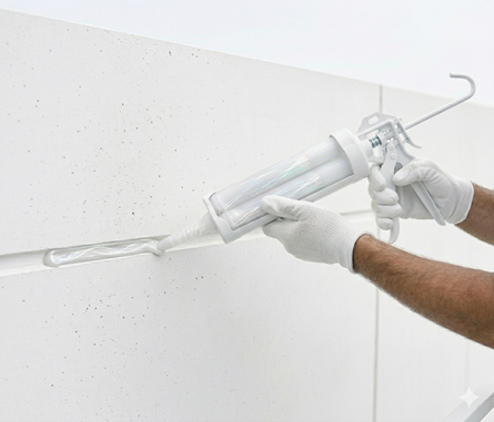 How Waterproofing and Caulking Companies Identify Early Signs of Water Ingress